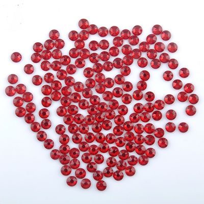 Κόκκινο χαλαρό αμόλυβδο Rhinestones για την μπλούζα/την περίπτωση 1.471.5mm Iphone