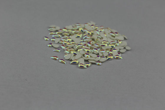 Αμόλυβδη καυτή εποξική ρητίνη Rhinestones Flatback αποτυπώσεων με την ισχυρή διαφανή βάση κόλλας
